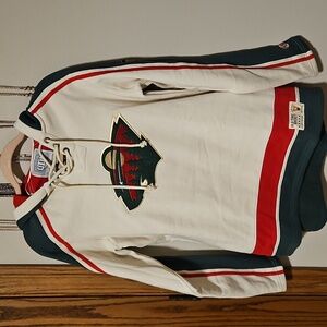 Minnesota Wild Lace-Up Hockey Hoodie - Cream & Green